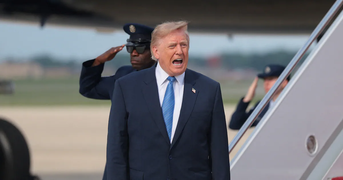 Trump Set To Fly on Qatari-Gifted Boeing 747 to Ireland, Despite Previous Security Concerns