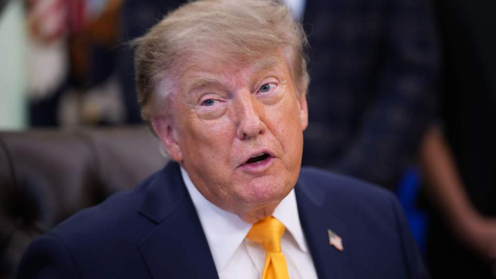 Trump Pledges 500 Million Dollars From MAGA Inc., Boosts GOP Midterms